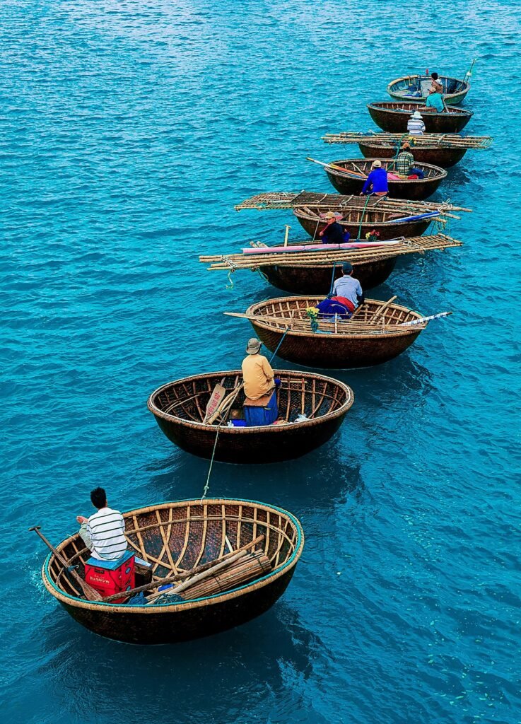 basket-to-the-sea-8449952_1920
